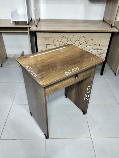 Table Scolaire Avec Coffret 60cm